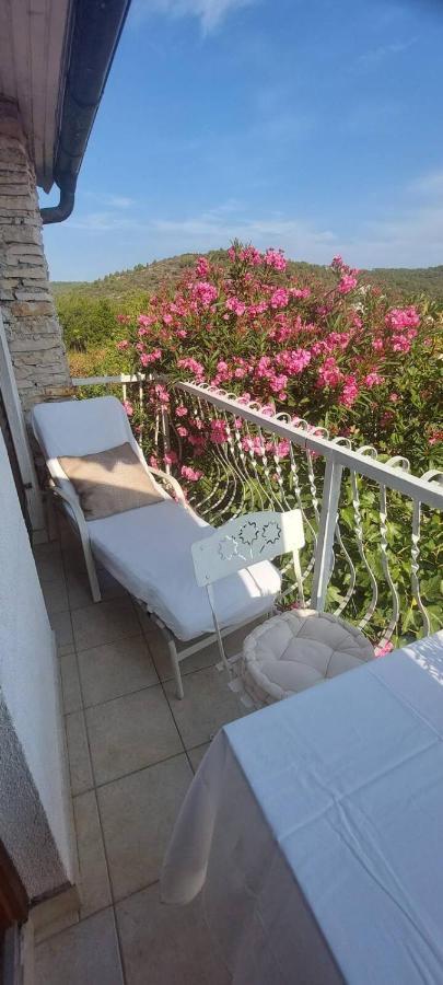 וויס Studio Apartman Tomi - Seaview מראה חיצוני תמונה